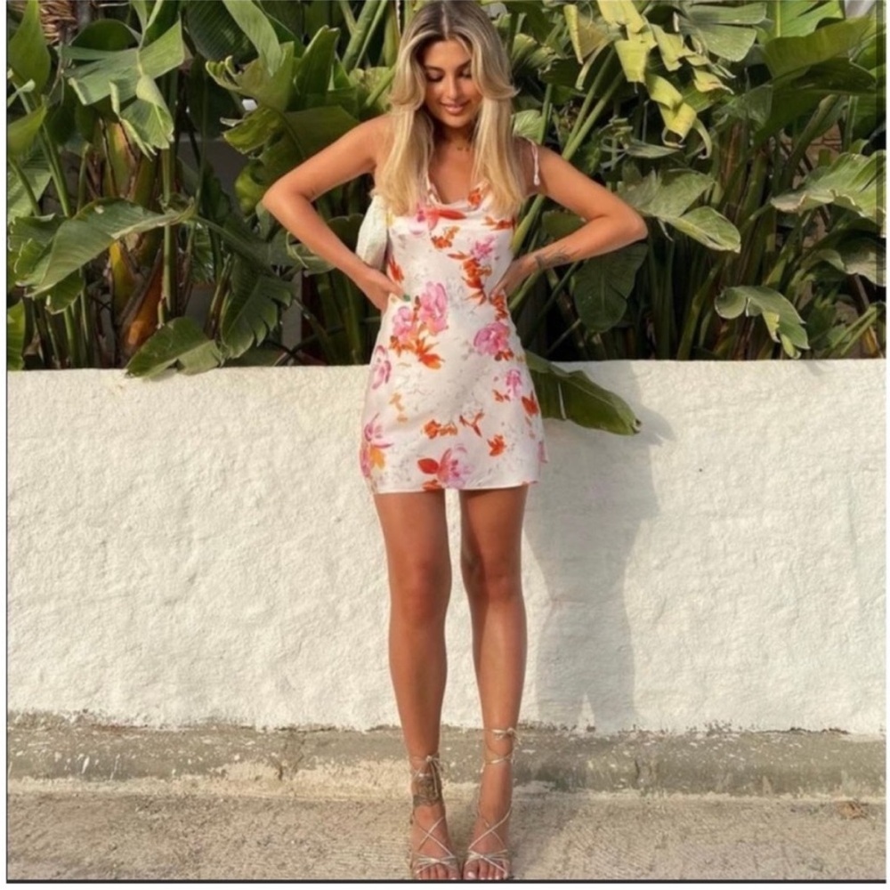 Bloggers favorite Mini Dress